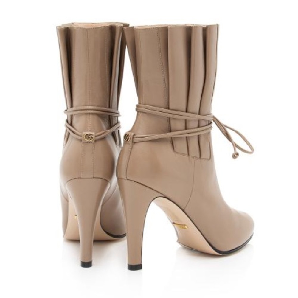 GUCCI pleated ankle boots size 36.5 beige - Picture 4 of 5